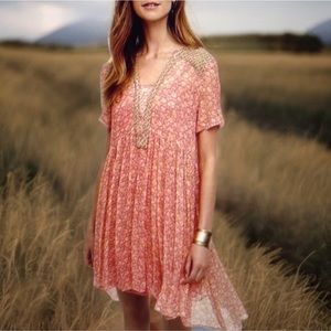 NWT! Anthropologie MAEVE coral pink and yellow flowy chiffon dress, S.